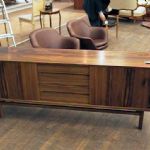 53 9089 SIDEBOARD